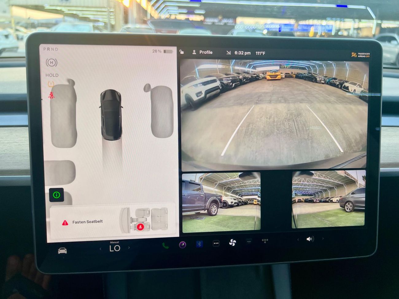 Tesla Model 3 Rear-Wheel Drive warranty 40,000 km and service