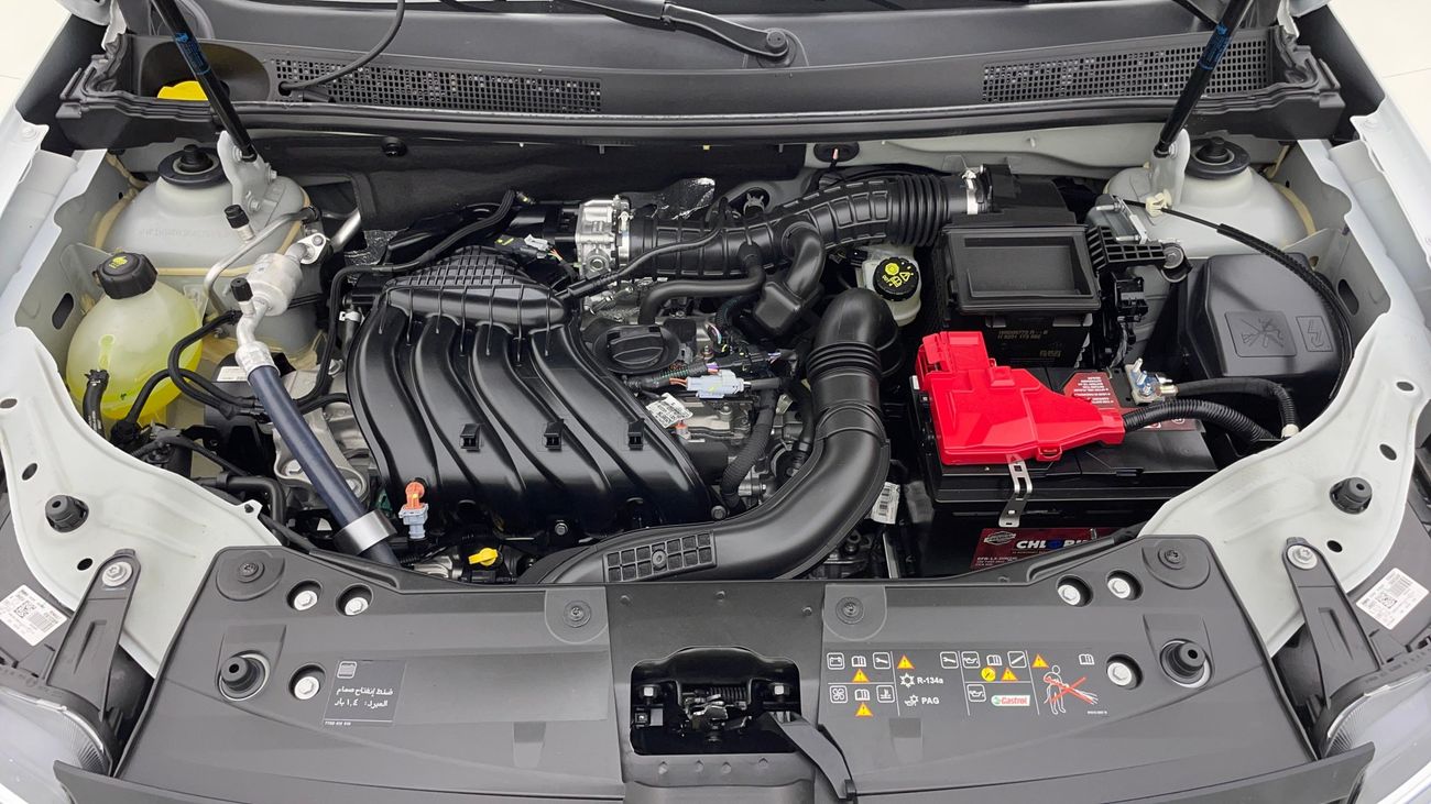 Renault Duster LE 1.6 | Zero Down Payment | Home Test Drive