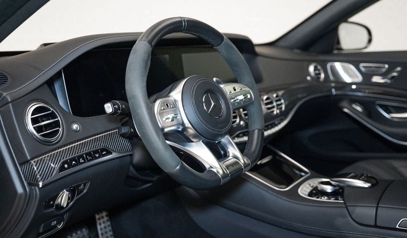 مرسيدس بنز S 63 AMG - AED 6,954 P/M - 2 Years Warranty