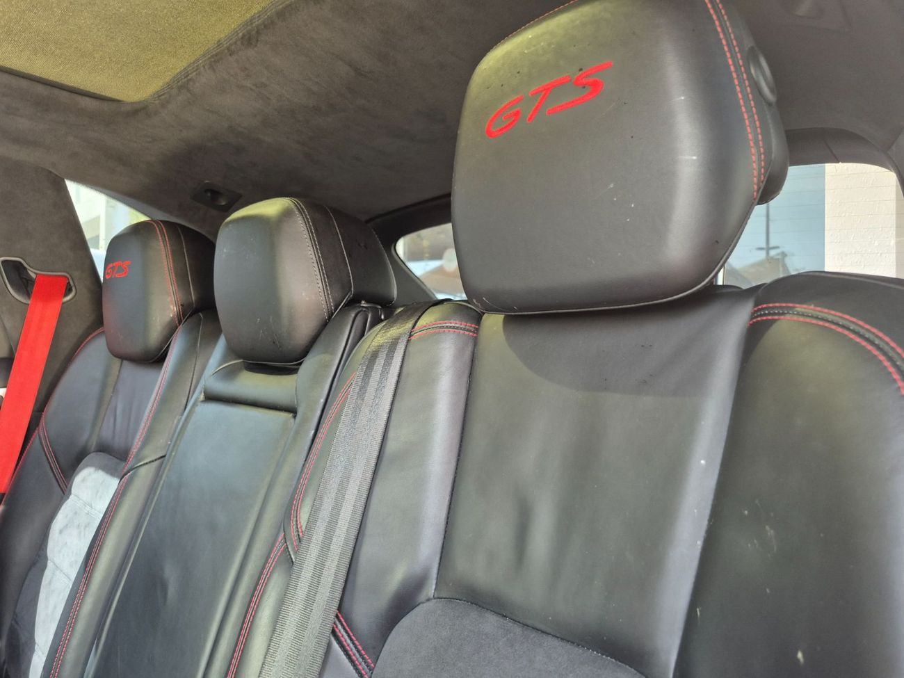 بورش كايان GTS 4.8L