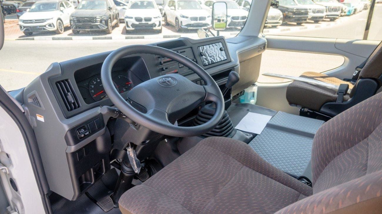 Toyota Coaster 2.7L (23-Seater)