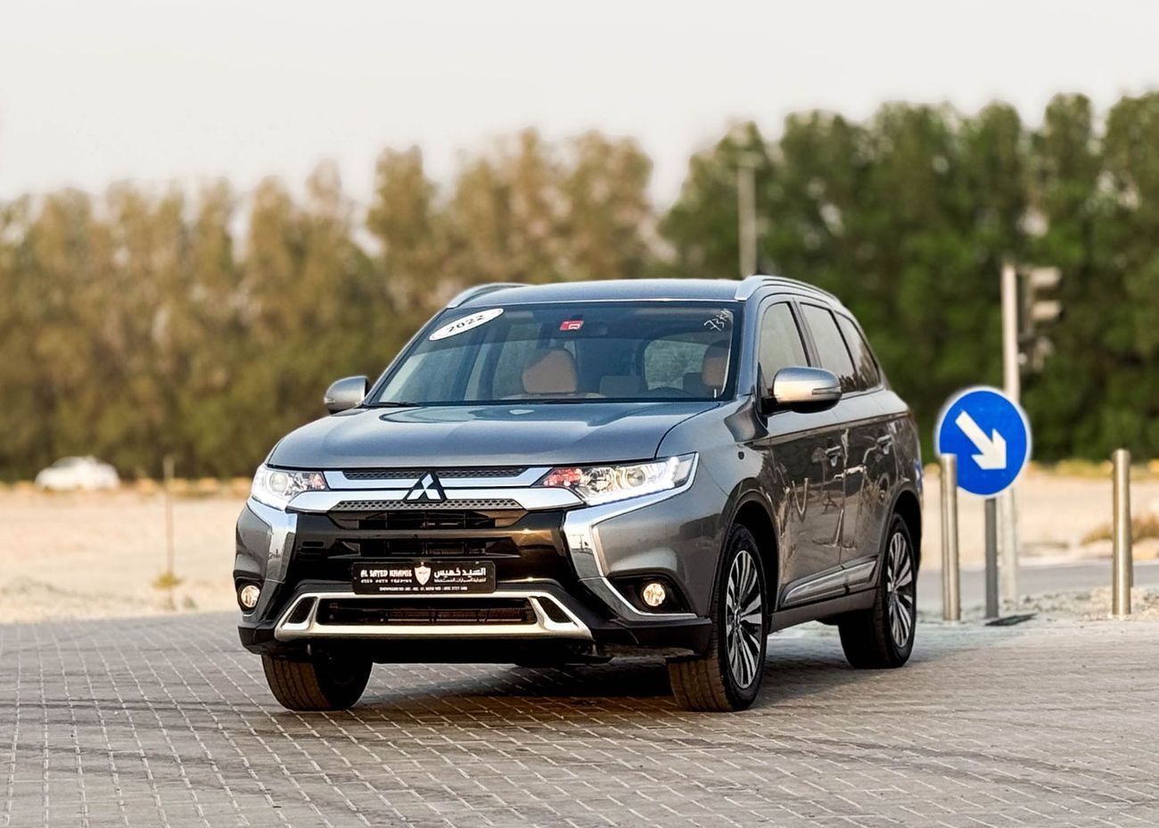 Mitsubishi Outlander GLS 3.0L Mitsubishi Outlander 2022 GCC 2.4L accident-free original paint in excellent condition 923