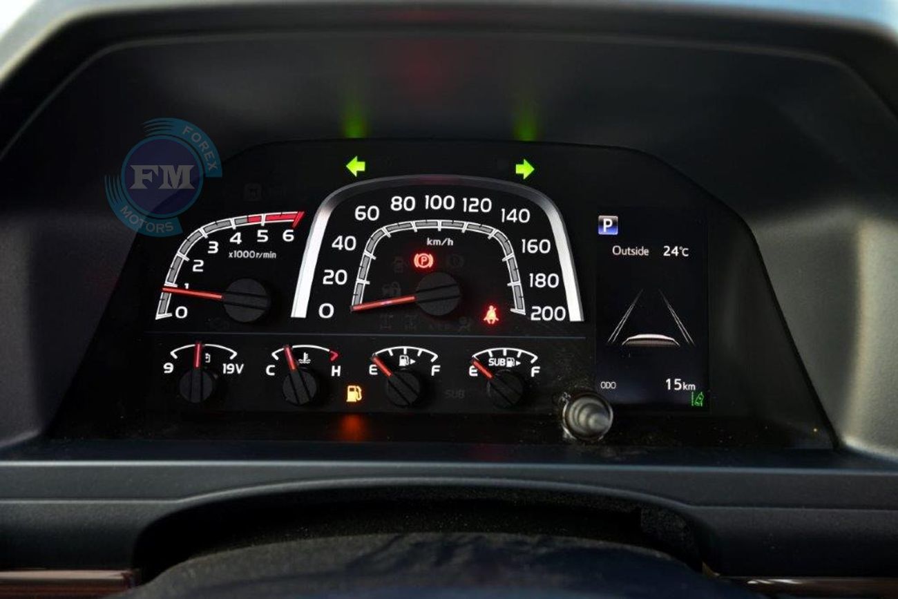 Toyota Land Cruiser Pick Up 79 single cab DLX 2.8L Turbo Diesel 4WD Automatic