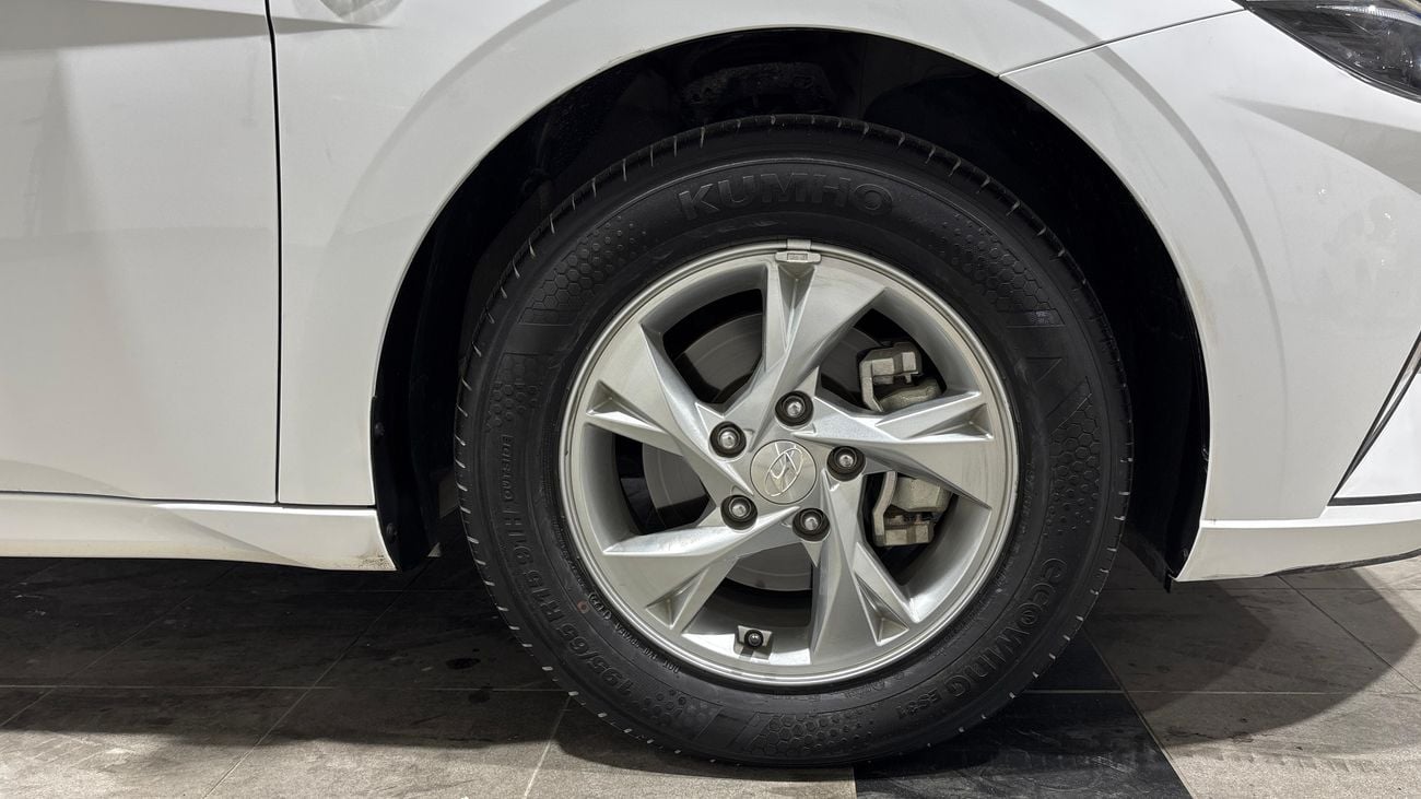 Hyundai Elantra 2023 SMART | AED 760/Month | 0 DP | 30 Day Return | Warranty | Service History