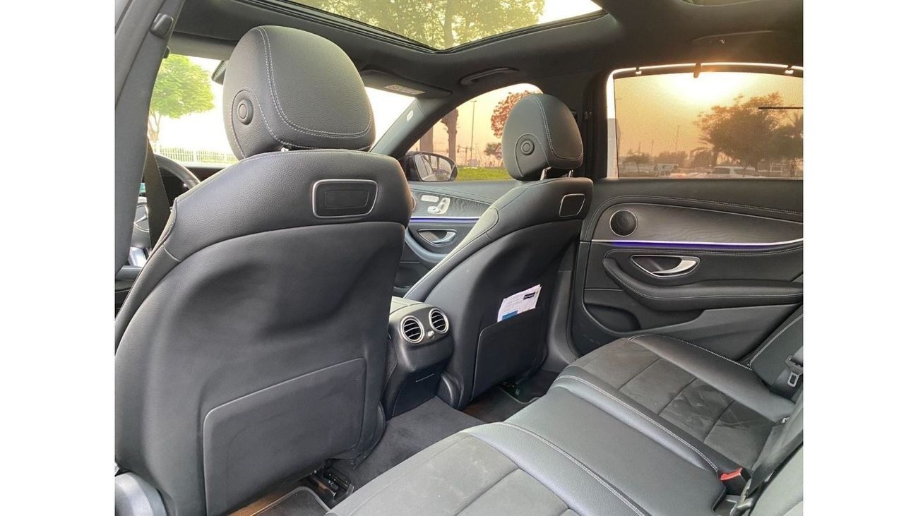 Mercedes-Benz E300 Premium + GCC SPEC UNDER WARRANTY AND SERVICE