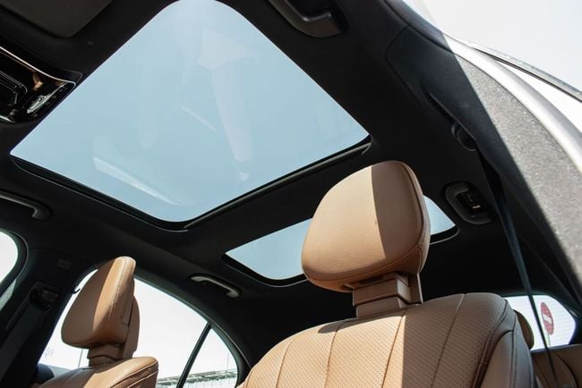 Mercedes-Benz E-Class, миниатюра 20
