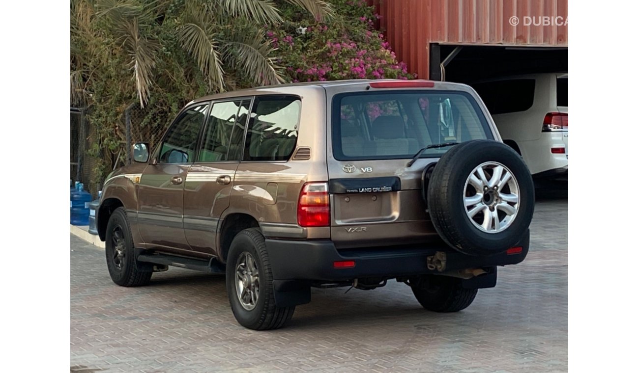 تويوتا لاند كروزر