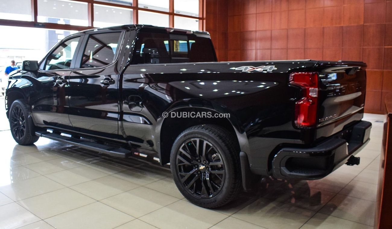 Chevrolet Silverado RST