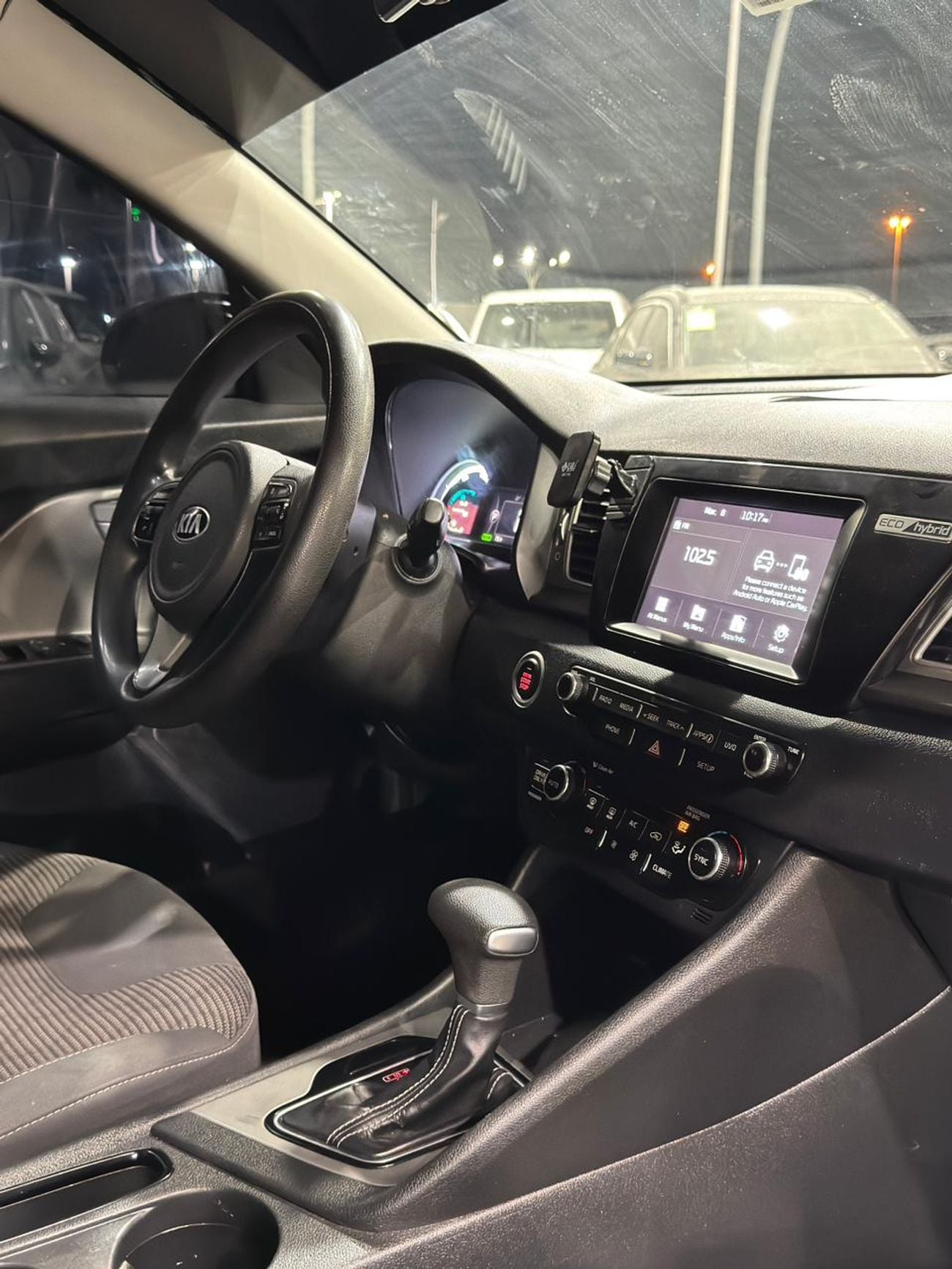 كيا نيرو كيا نيور هايبرد