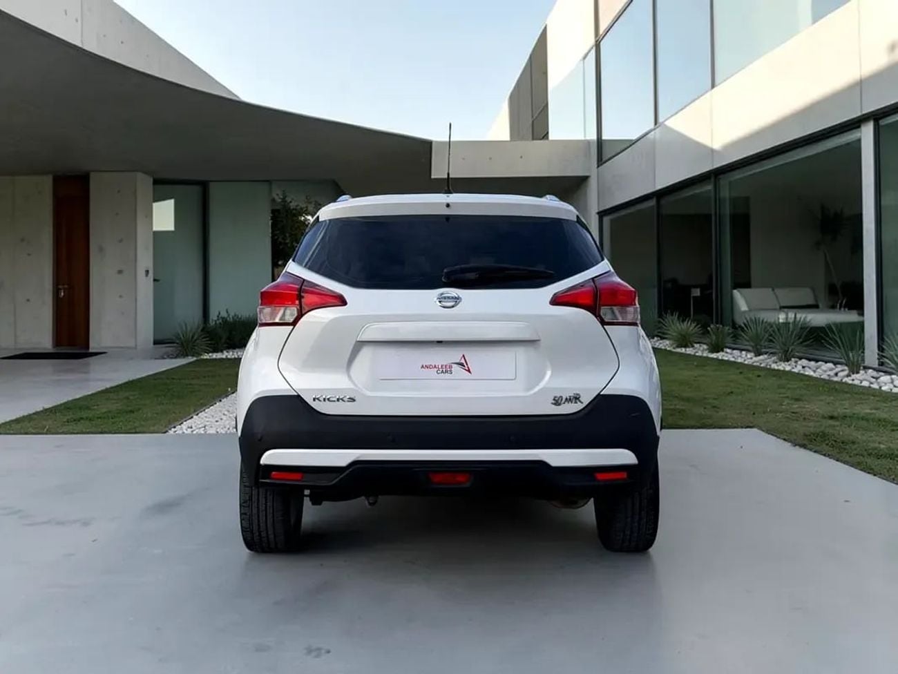 Nissan Kicks !! EID SALE !! 1 YEAR FREE WARRANTY !!  AED 750 P.M | 0% DOWN PAYMENT | NISSAN KICKS | 2018 | GCC SP