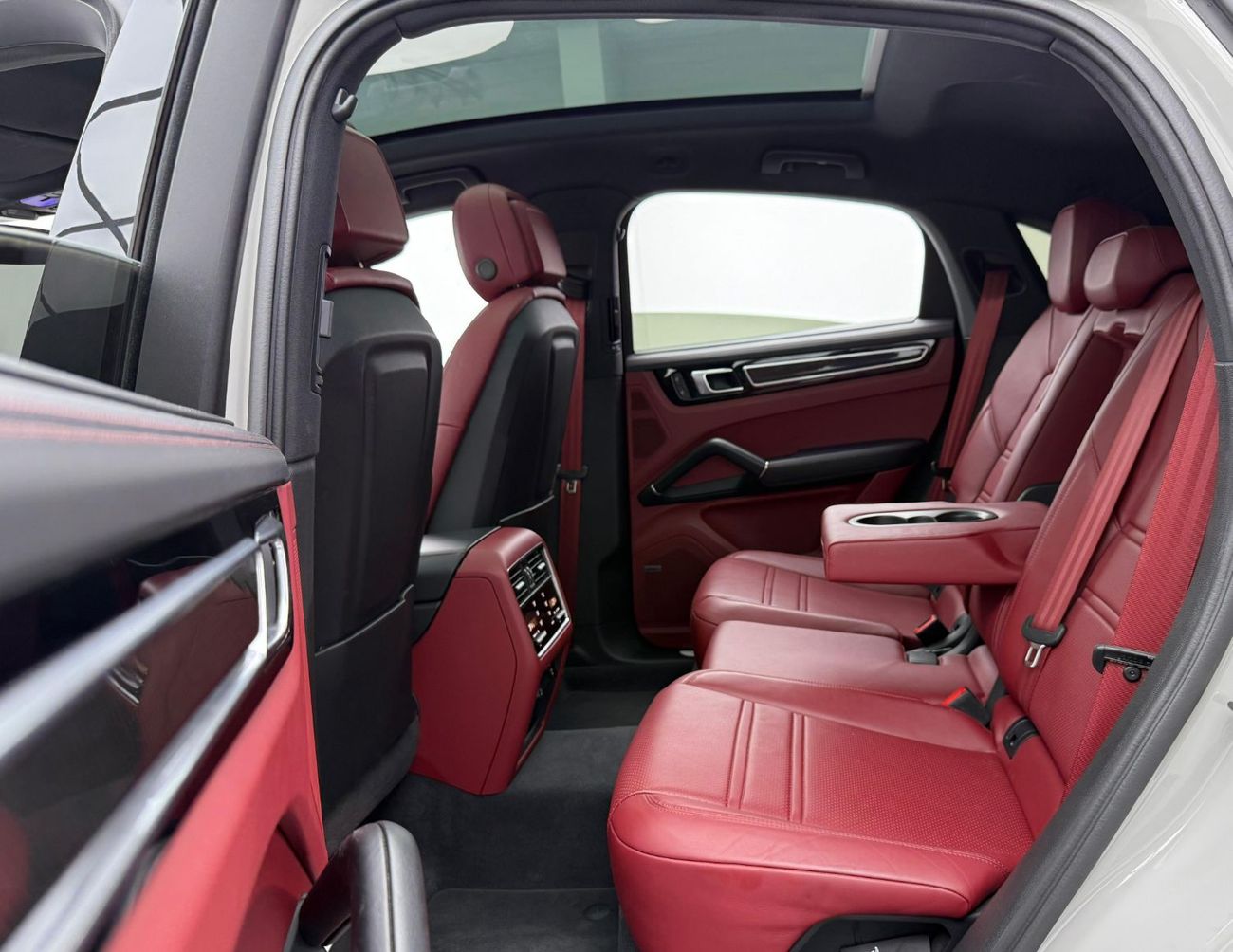 Porsche Cayenne 2023 Porsche Cayenne Coupe, 2026 AGENCY Warranty, Full Service History, GCC