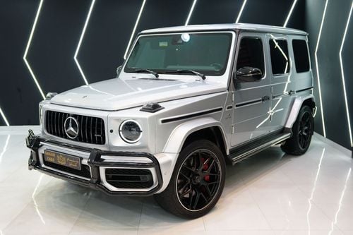 Mercedes Benz G63 AMG Std 4.0L Night Package, Carbon Fiber Interior, GCC Specs!!