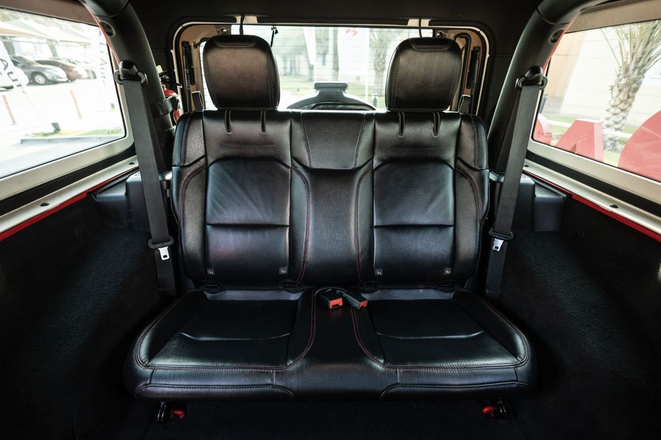 Jeep Wrangler Rubicon 3.6L A/T (5 Seater)