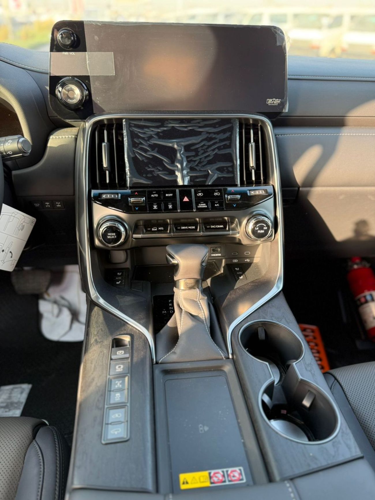 لكزس LX 600 Off-Road