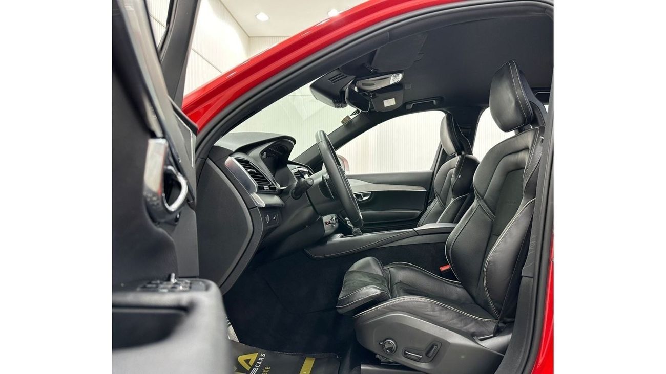 فولفو XC 90 R ديزاين 2017 Volvo XC90 T6 R-Design 7 Seater, Full Volvo Service History, Low Kms, GCC