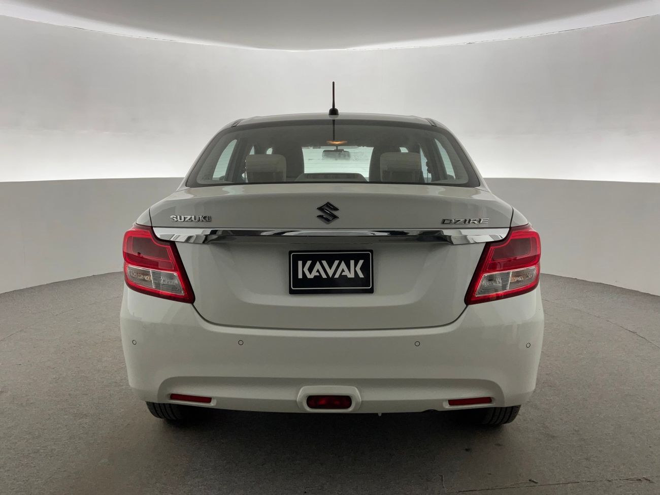 Mercedes-Benz C 200 Premium (AMG Line) | Guaranteed Warranty | 0 Down Payment