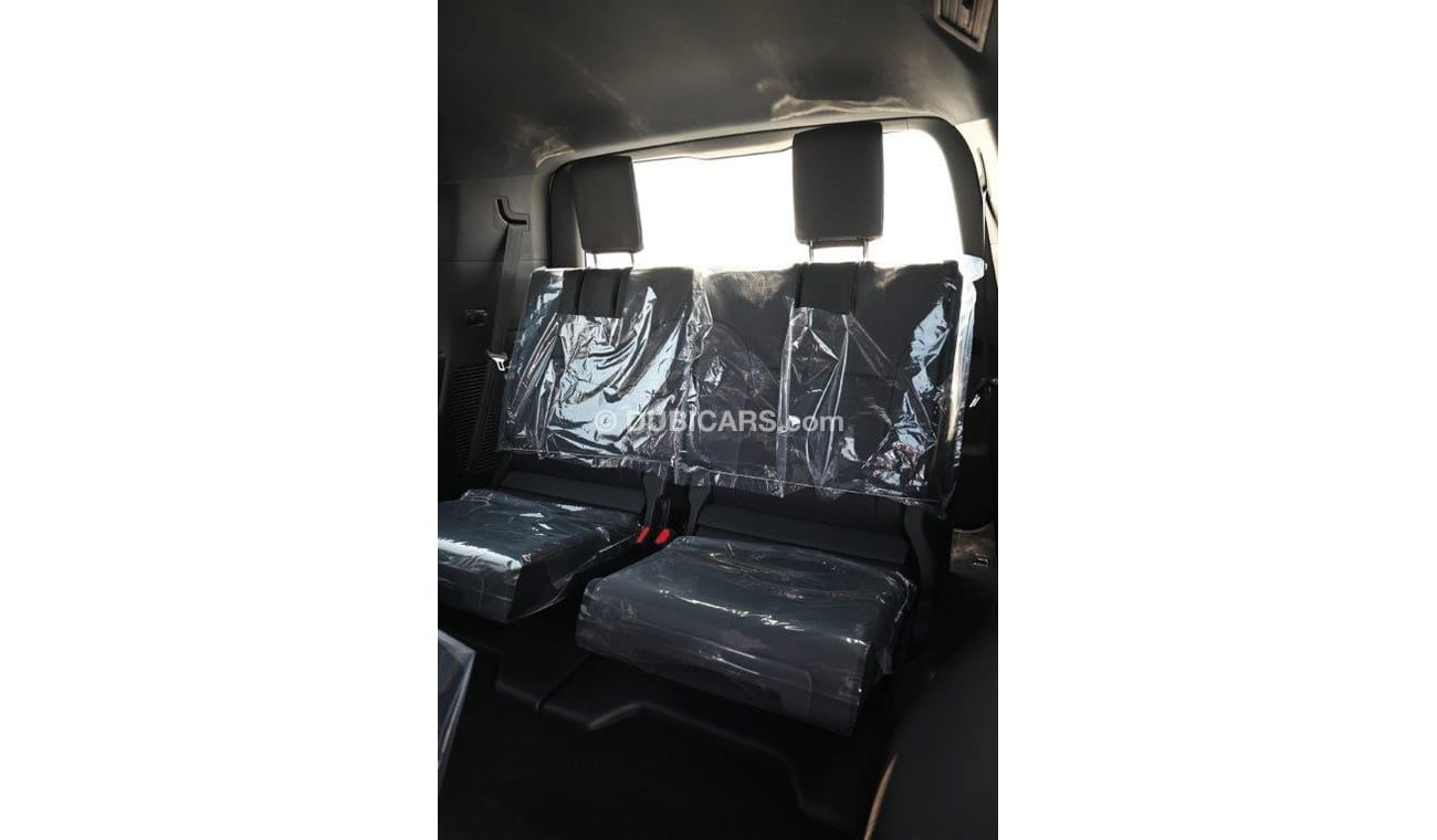 Toyota Land Cruiser 300 VXR V6 4.0L Petrol Automatic