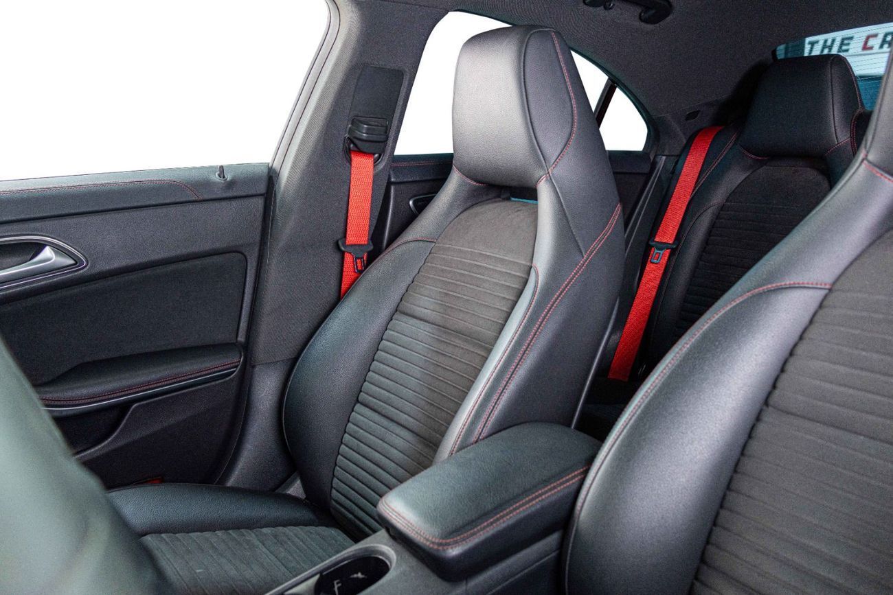 Mercedes-Benz CLA 45 AMG Std 2.0L Low Mileage-Red Accents-Sports Exhaust-AMG Sport Design Rims- Red Calipers