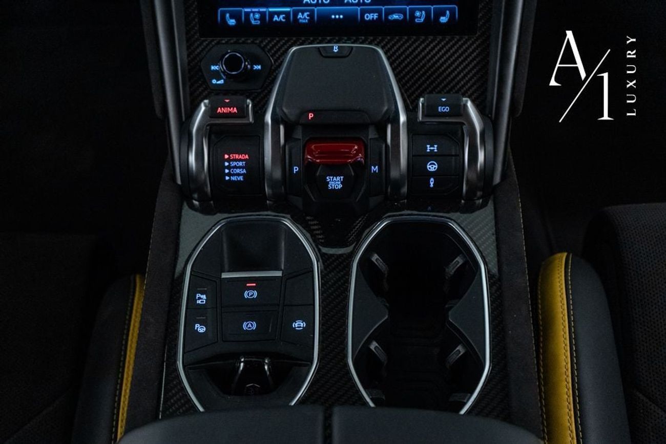 Lamborghini Urus S 4.0T V8 2023 Lamborghini Urus S, 2028 Warranty + Service Package, Fully Loaded, Very Low Kms