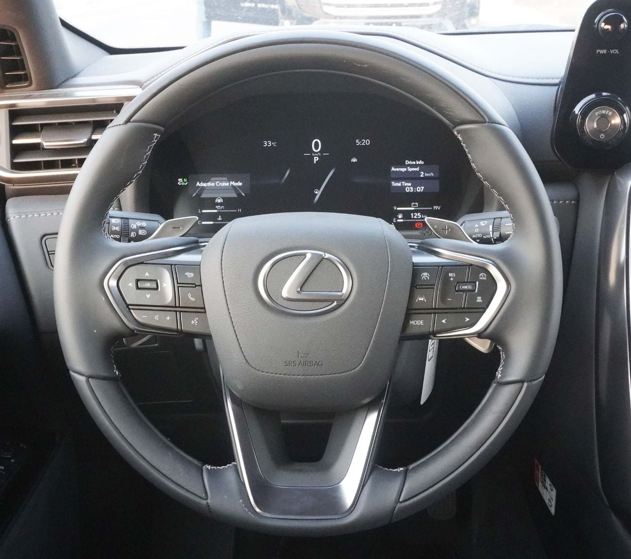 لكزس LX 700h 2025 MODEL LEXUS-LX700 3.5L HEV OVERTRAIL (SUNROOF, 360 DEGREE CAMERA, BSM, HEAD-UP DISPLAY)