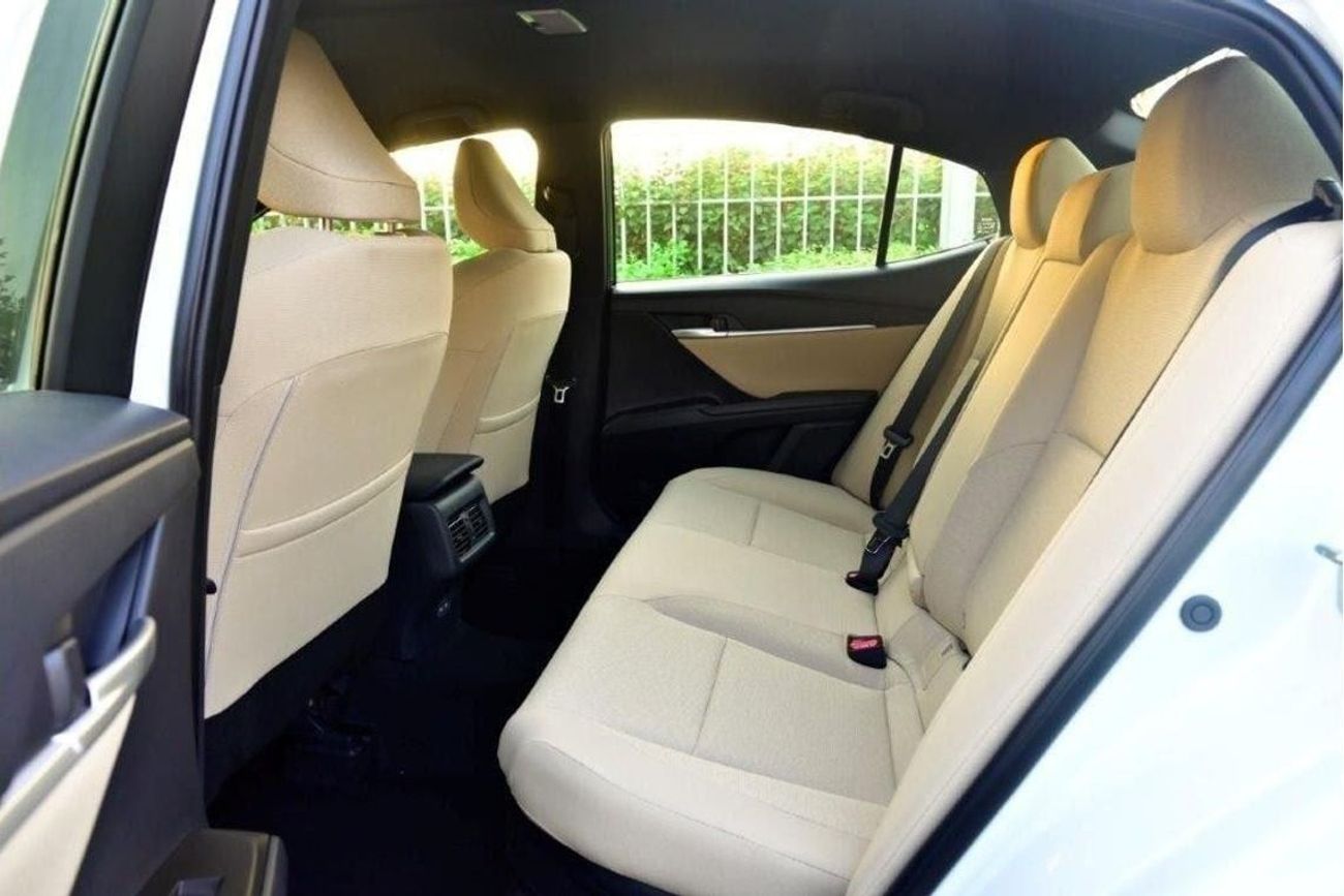 تويوتا كامري 2025 TOYOTA CAMRY E HYBRID 2.5L PETROL 5 SEAT AUTOMATIC