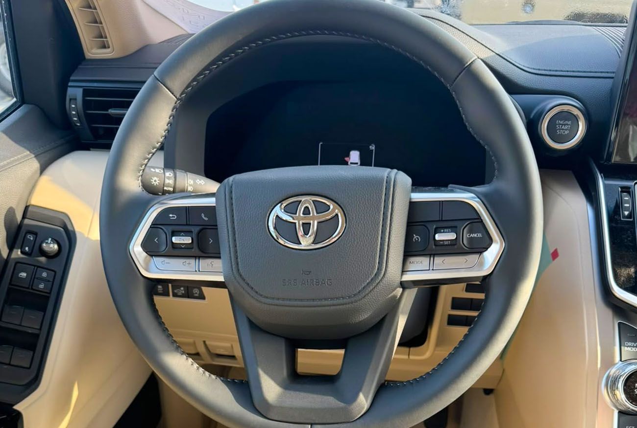 Toyota Land Cruiser GXR 2026 GXR - Automatic . Petrol . SUV/Crossover . All Wheel Drive . 7 Seats . 5 Doors