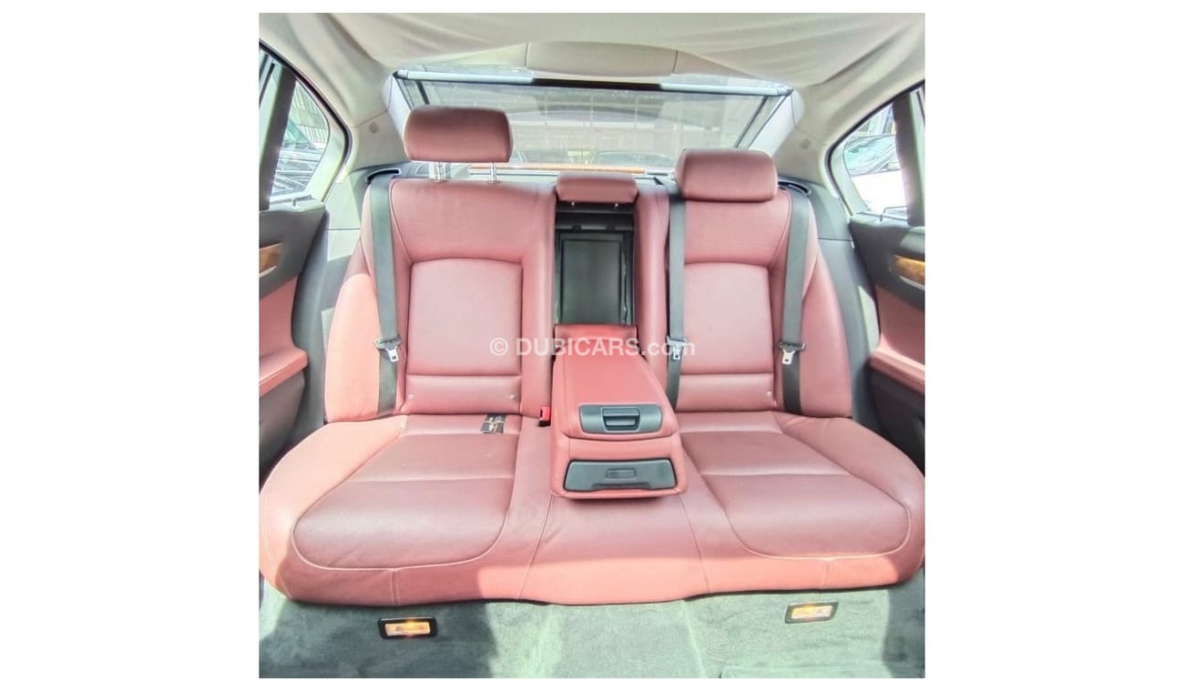 BMW 730Li Executive i 2012 GCC