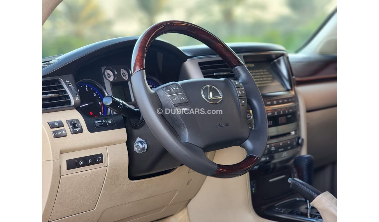 Lexus LX 570 GCC