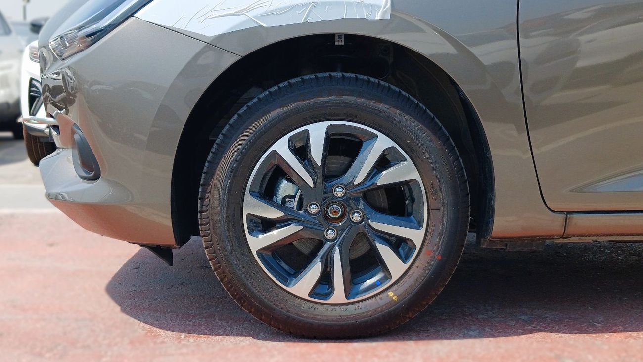 سوزوكي سويفت 1.2L Petrol 2026YM