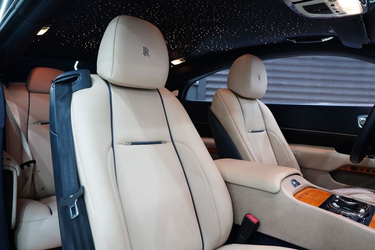 رولز رويس واريث STANDARD Two-Tone, Starlight Headliner, GCC Specs!!