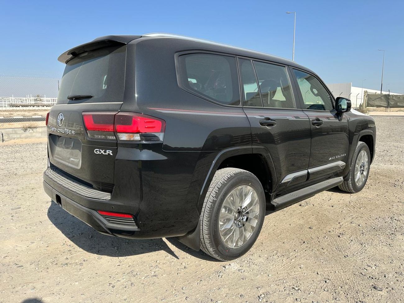 Toyota Land Cruiser GXR4 3.5L FULL OPTION