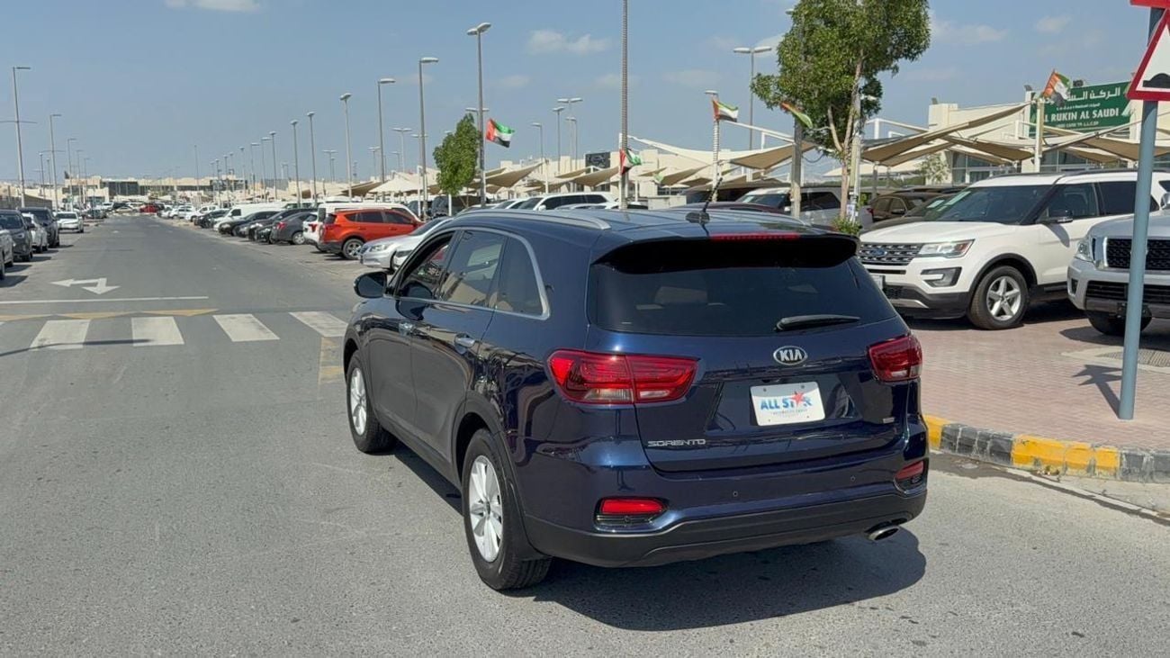 كيا سورينتو EX DLX Top 2.4L FWD