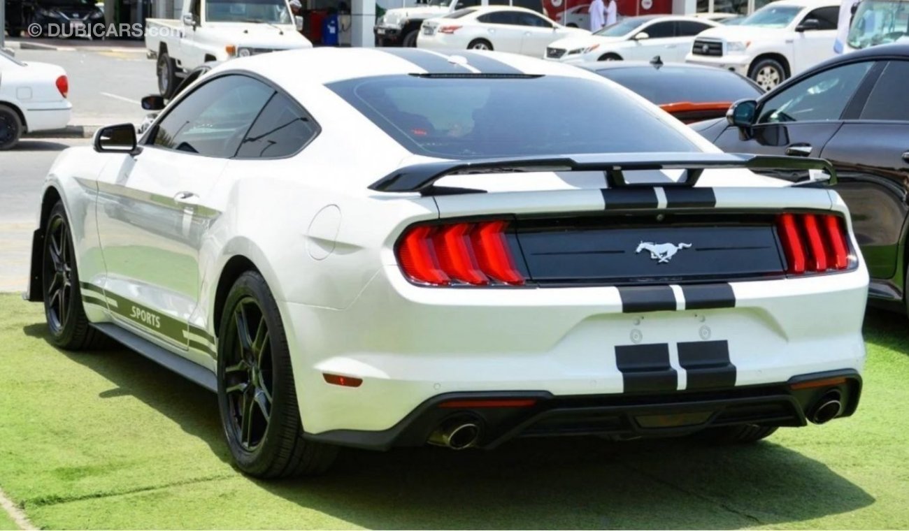 Ford Mustang EcoBoost EcoBoost *Shelby Kit* Mustang Eco-Boost V4 2018/ Leather Interior/ Premium/ Very Good Condi