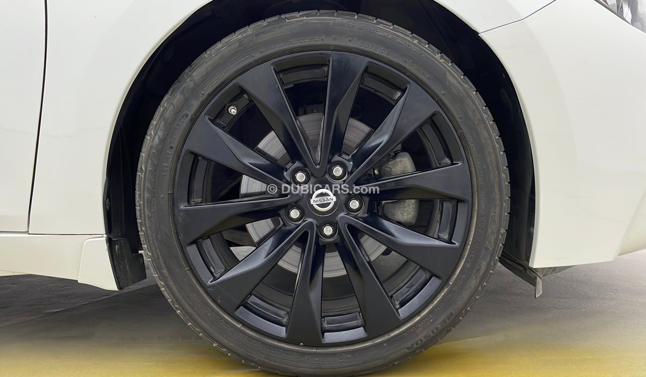 Nissan Maxima SR MIDNIGHT EDITION 3.5 | Under Warranty | Inspected on 150+ parameters