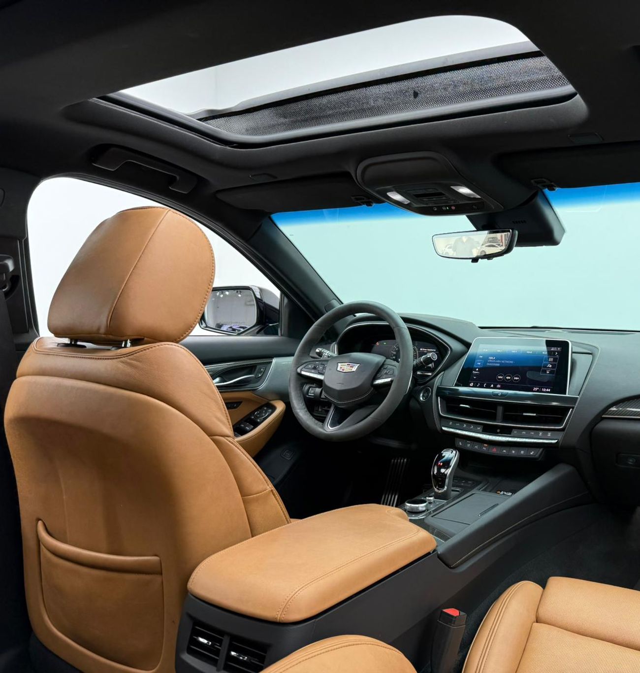 كاديلاك CT5 V 3.0T 2022 Cadillac CT5 V, 2028 Cadillac Warranty + Service Pack, Full Cadillac Service History, GC