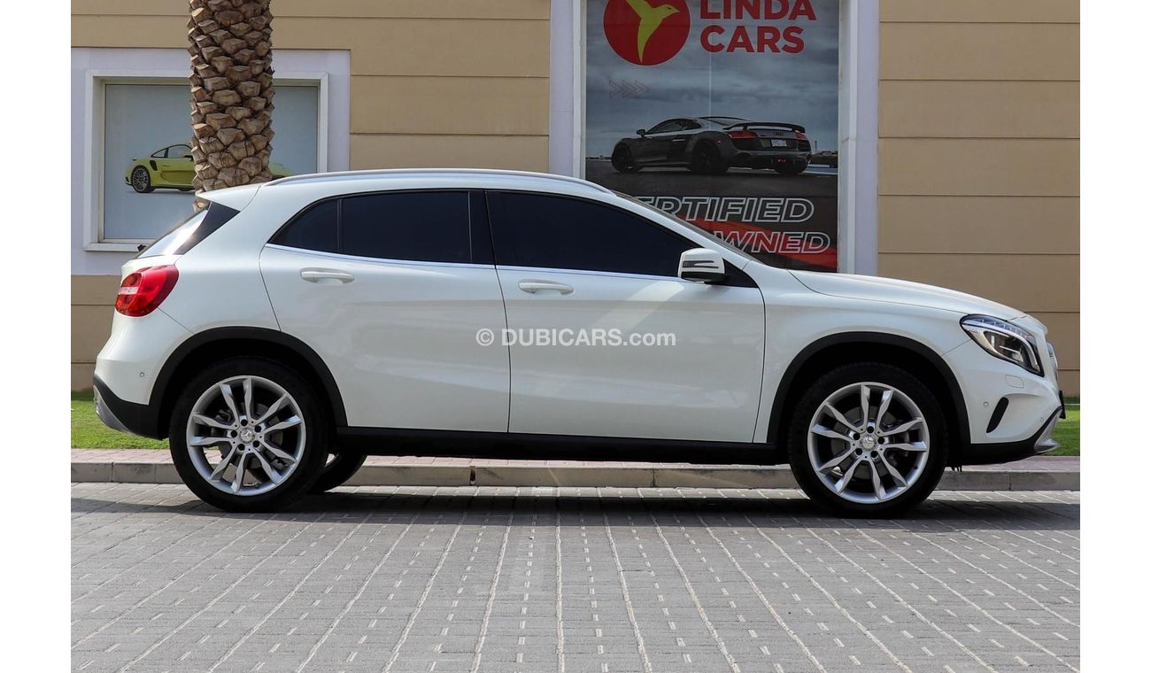Mercedes-Benz GLA 250 X156