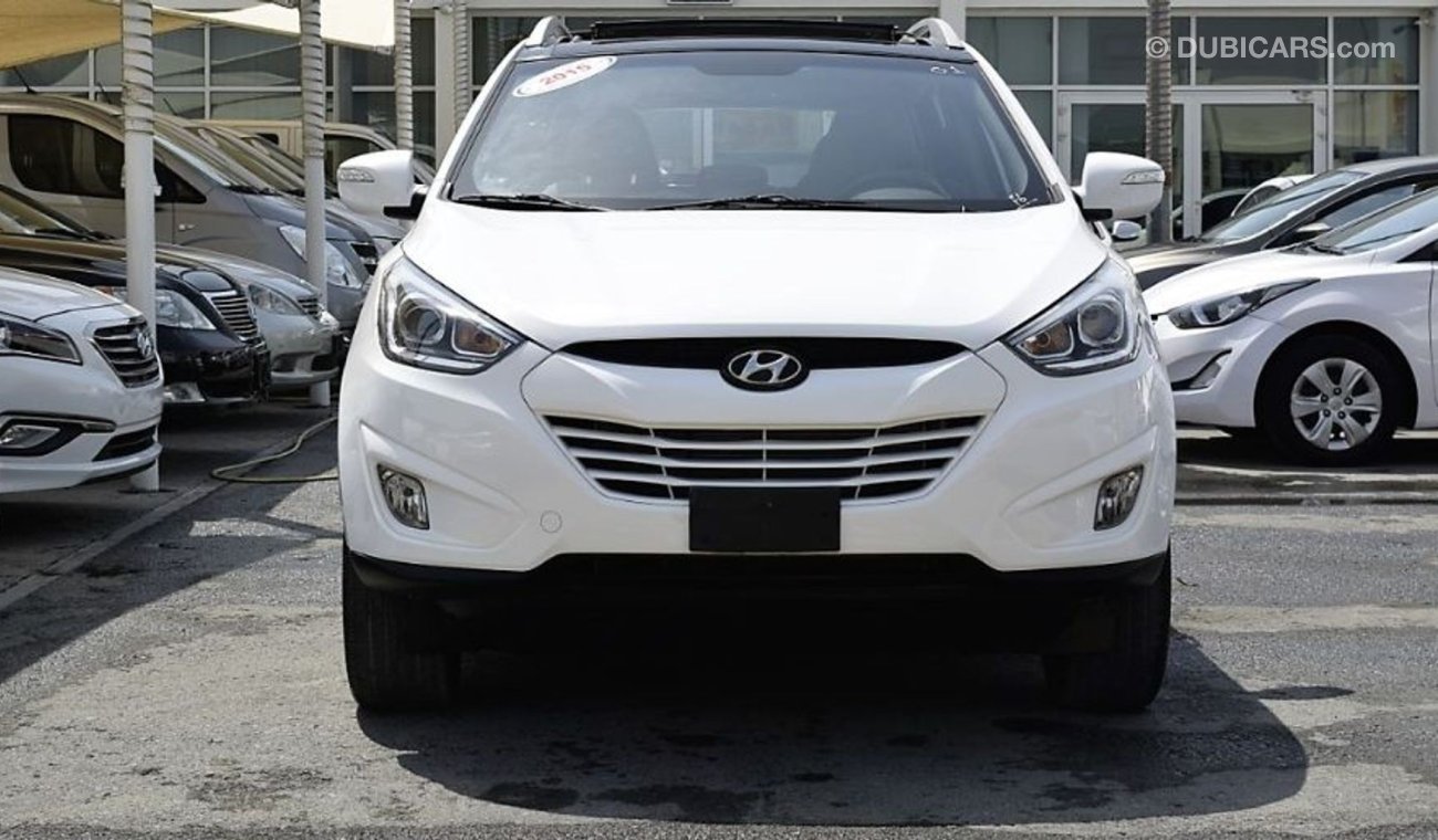 Hyundai Tucson ACCIDENTS FREE - ORIGINAL PAINT - CAR IS IN PERFECT CONDITION INSIDE OUT