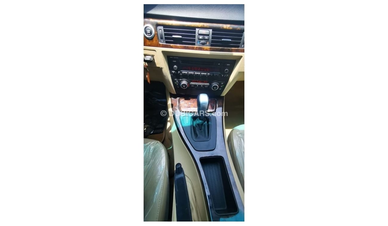 BMW 320i 328i - Full Option