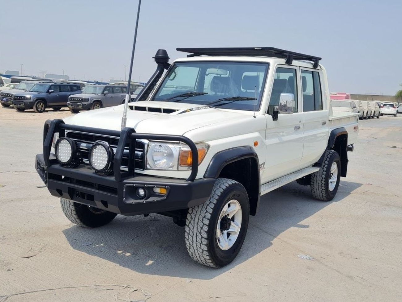 Toyota Land Cruiser Pick Up Double Cab Std 4x4