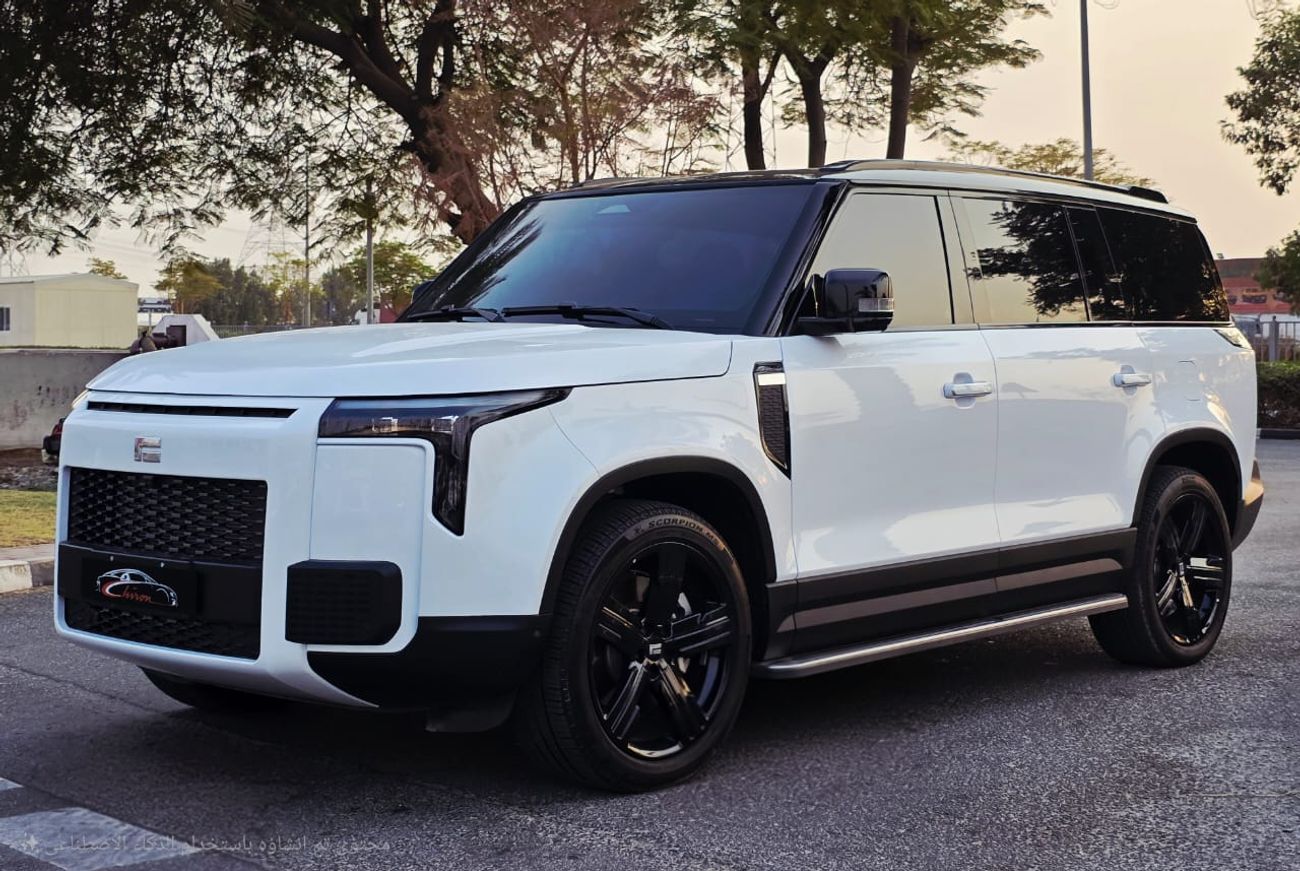 ROX 01 ROX 01 VIP GCC UNDER WARRANTY WITH SERVICE CONTRACT 1.5T 1500CC 18000 KELOMETER 6 SEATS HYBRID