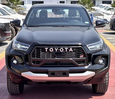 تويوتا هيلوكس GR Sport 2.8L