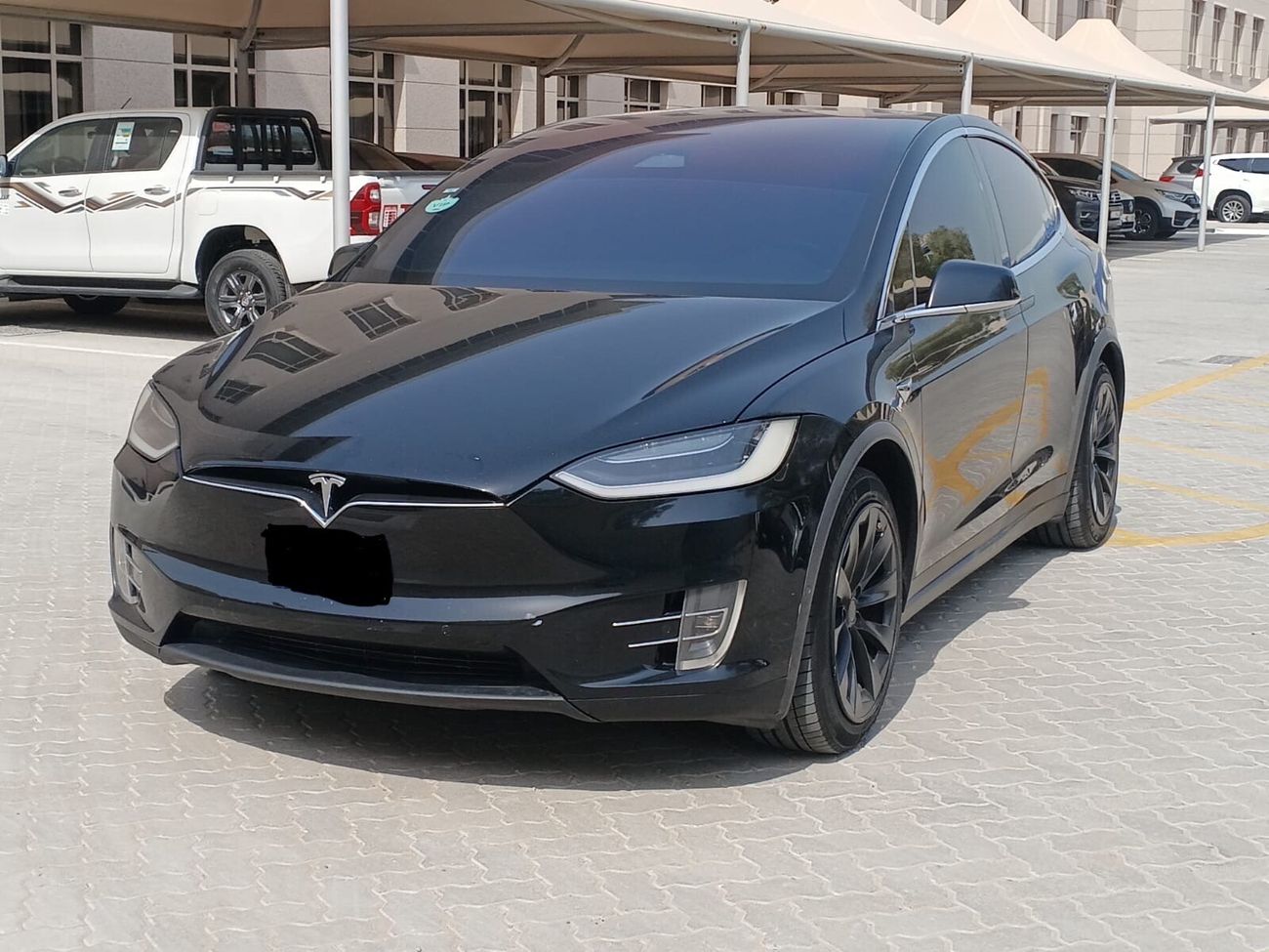 تسلا موديل اكس