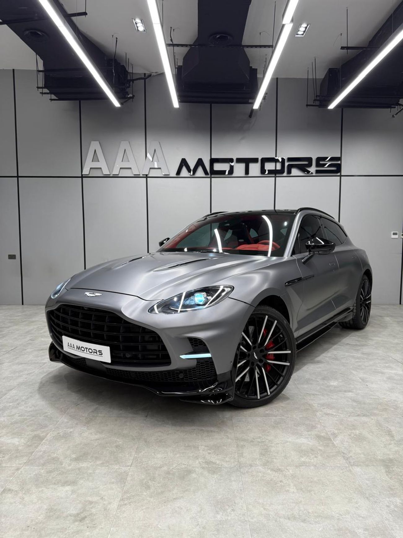 Aston Martin DBX 707 | GCC Specs | Dealer Warranty & Service Contract