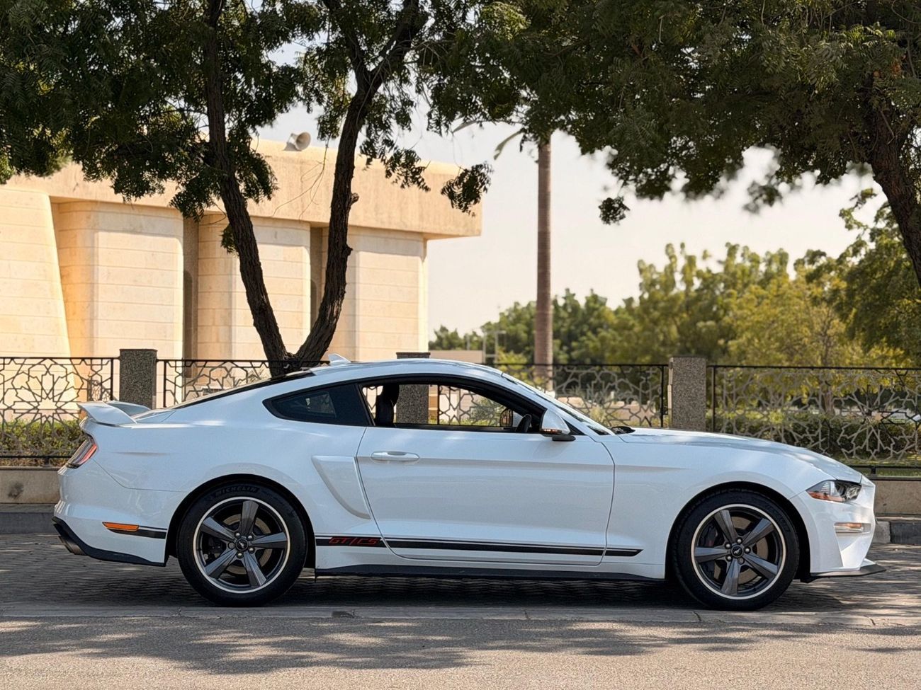 فورد موستانج MACH 1 PREMIUM GT California Special 5.0L (435 HP) Coupe A/T