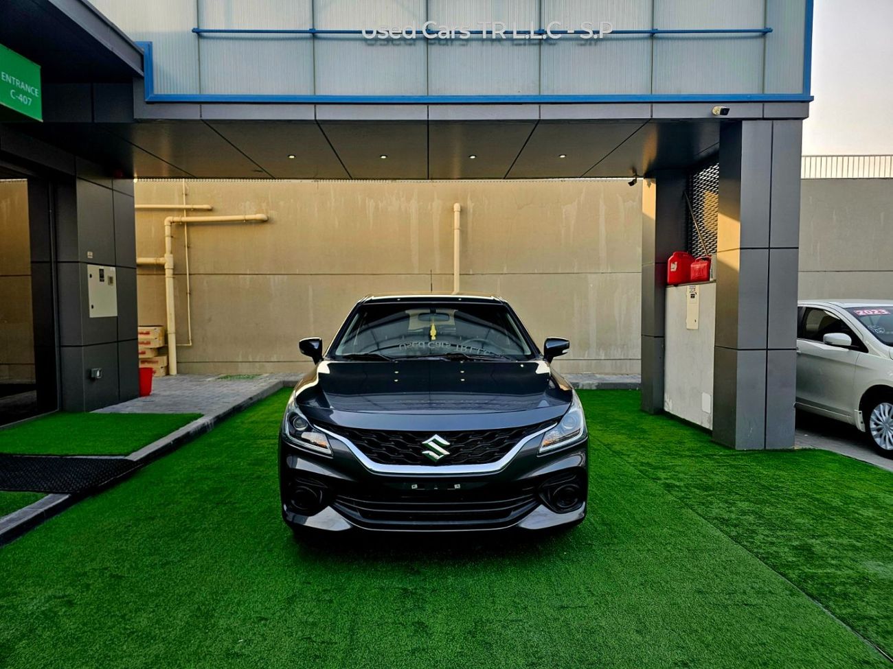 سوزوكي بالينو GL BALENO / GCC V4 /  ORIGINAL PAINT  / 2 KEYS / LOW MILEAGE