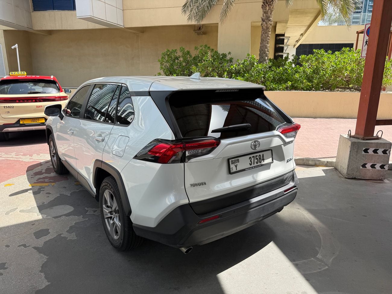 تويوتا راف ٤