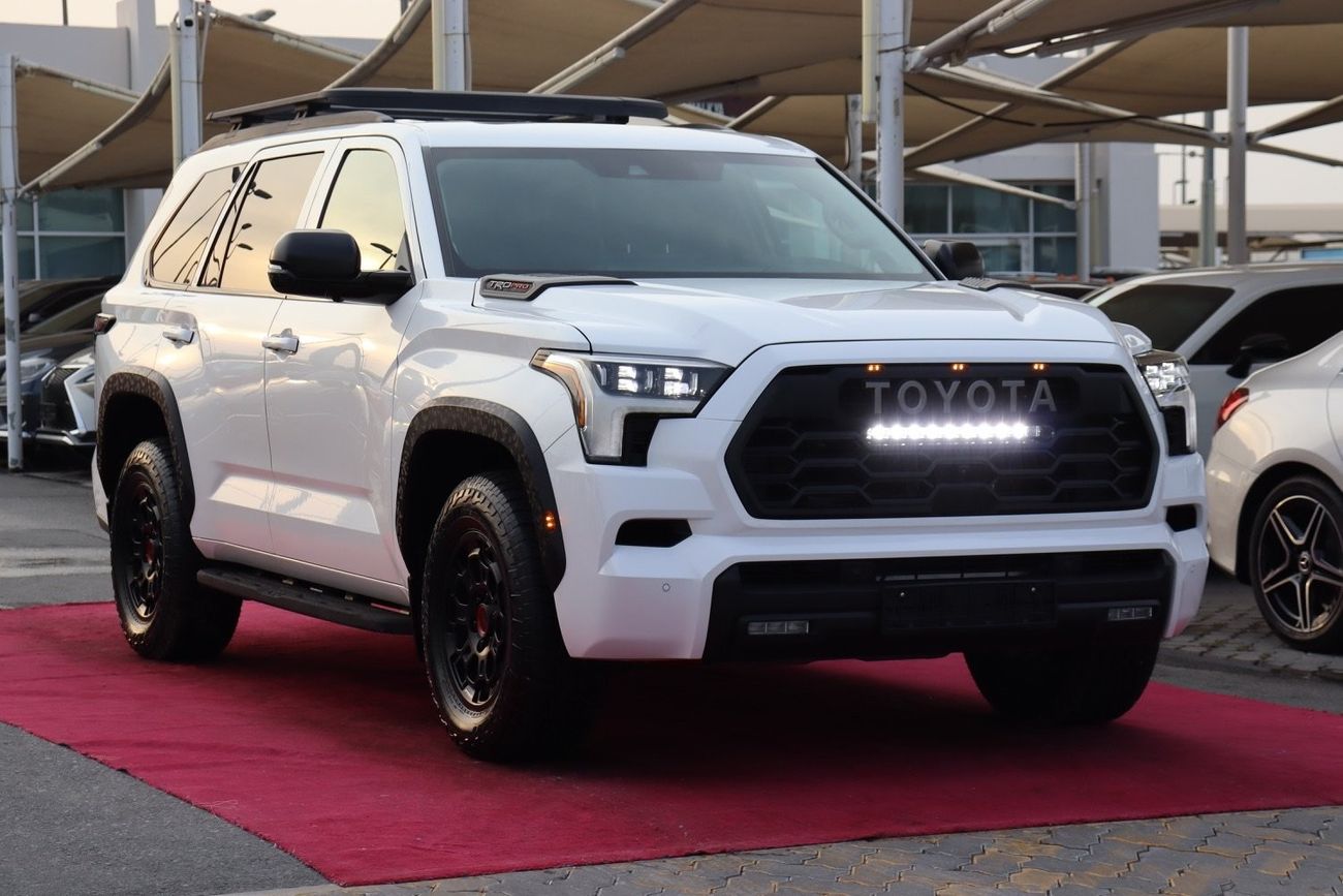 Toyota Sequoia Toyota Sequoia TRD Pro / Clean Title/ 3000KM Only / Original Paint/ 2023