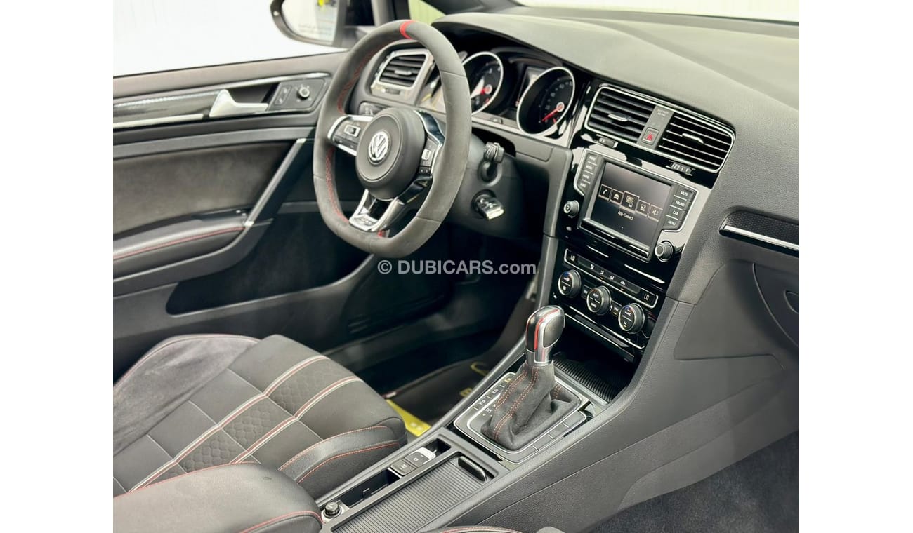Volkswagen Golf 2017 Volkswagen Golf GTI Clubsport 2DR, Full VW Service History, Warranty, GCC