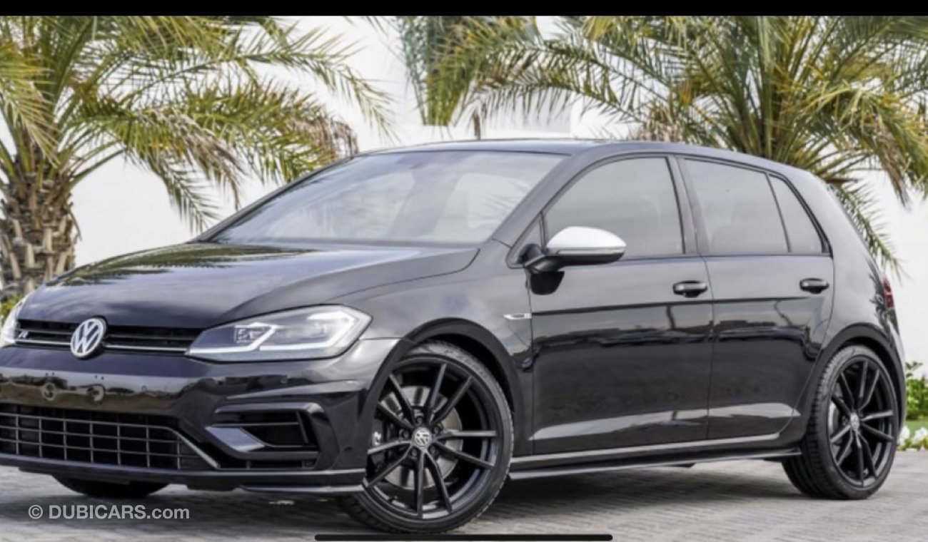 فولكس واجن جولف Golf R