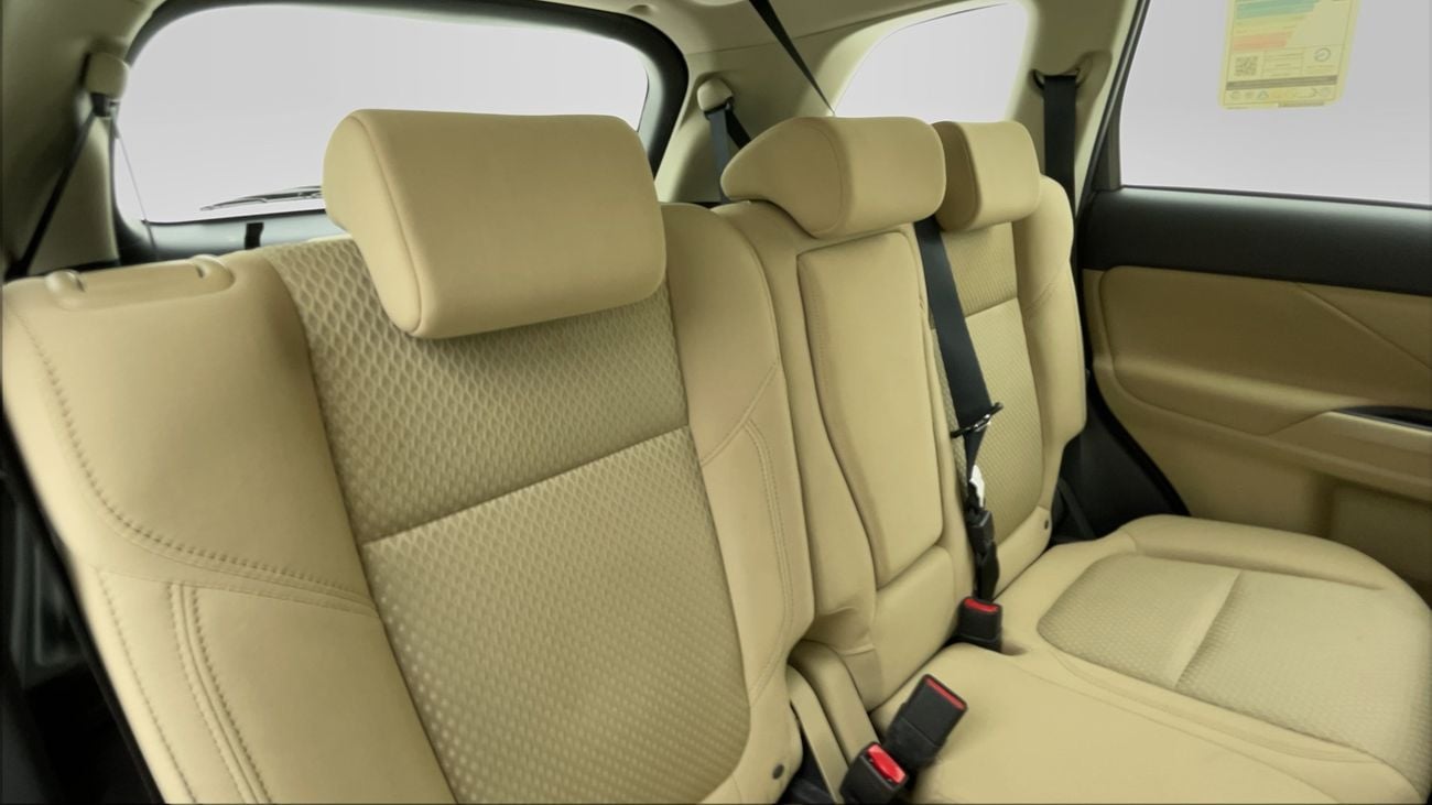 Mitsubishi Outlander GLX MID 2.4 | Zero Down Payment | Home Test Drive